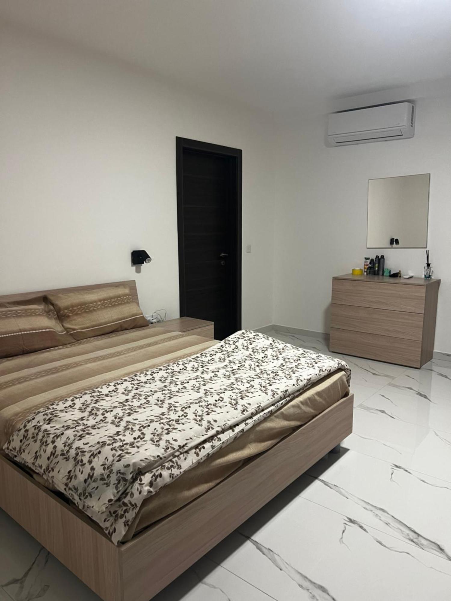 Luqa 3 Bedroom Penthouse T Extérieur photo